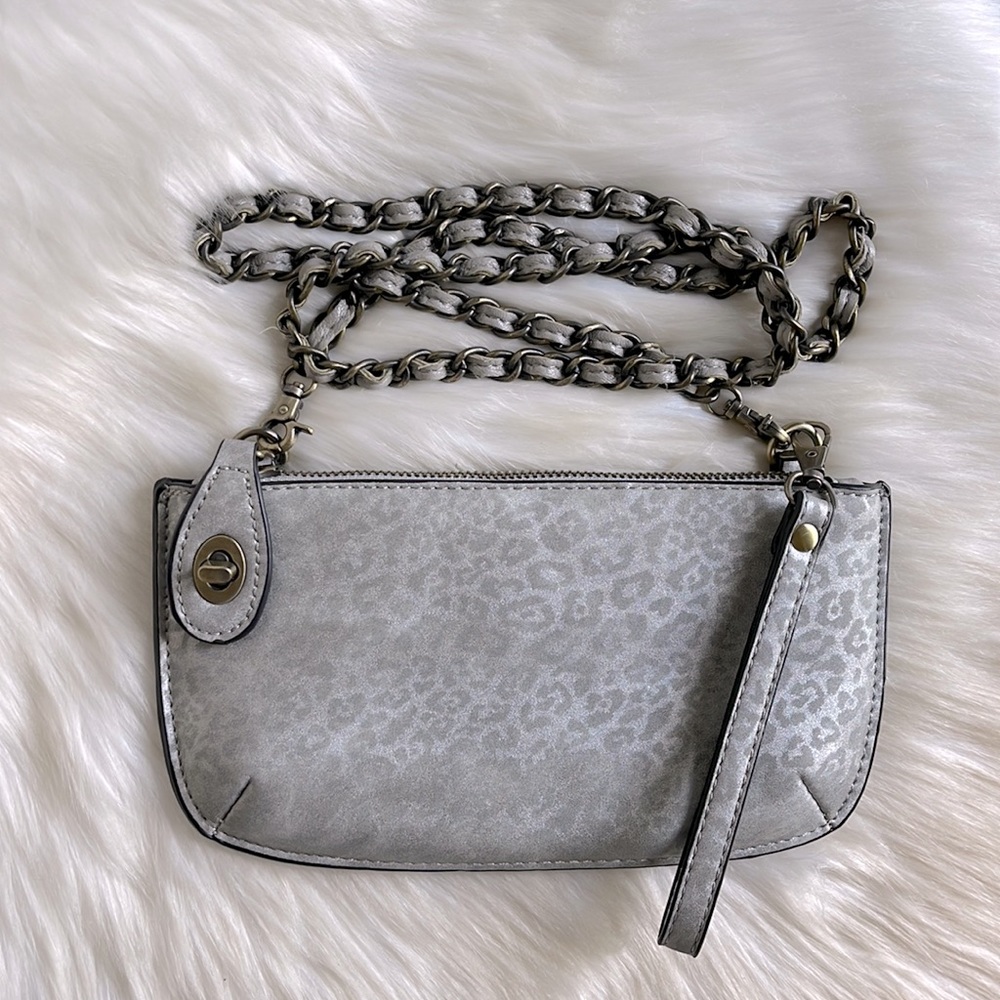 Joy Susan Vegan Leather Crossbody Wristlet Clutch New Without Tag 🏷️